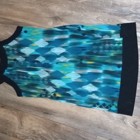 Colorful Geometric Ladies Dress - Picture 2 of 5